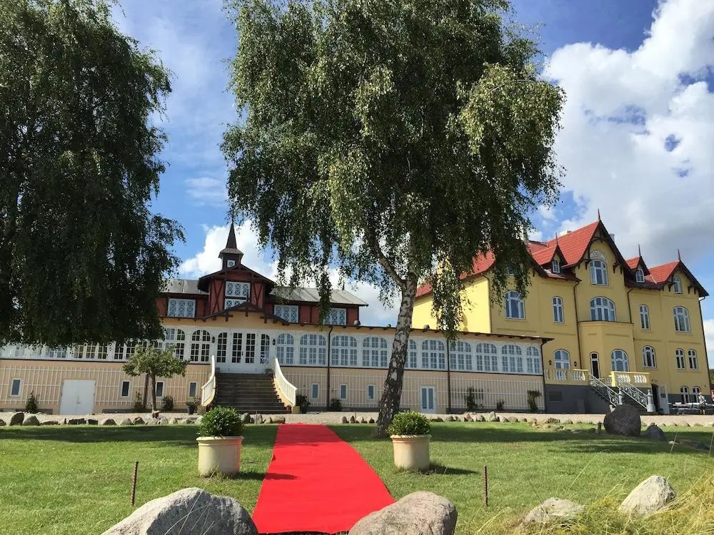 Aarøsund Badehotel