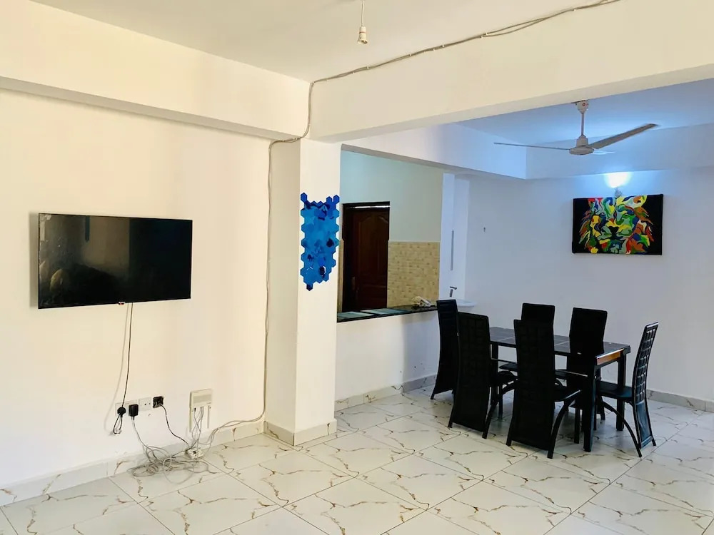 Lux Suites Hari Apartments Nyali