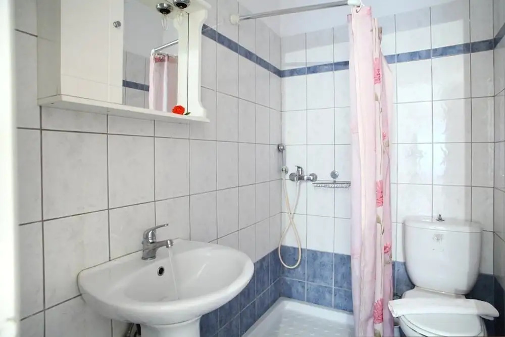Avra apartments
