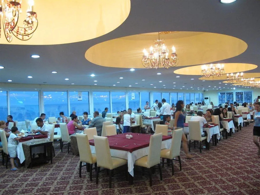 Oykum Hotel