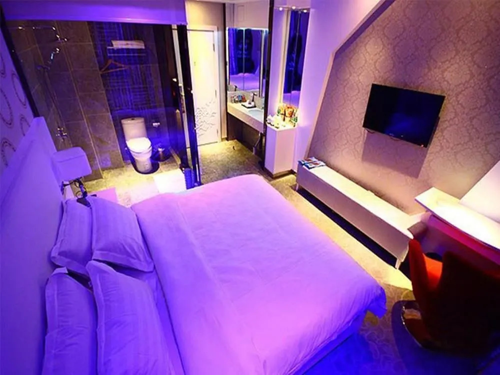 Changsha Longzhimeng Zhenpin Hotel