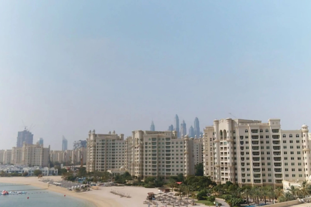 Tiara Residences Stay on the Beach 2 Beds