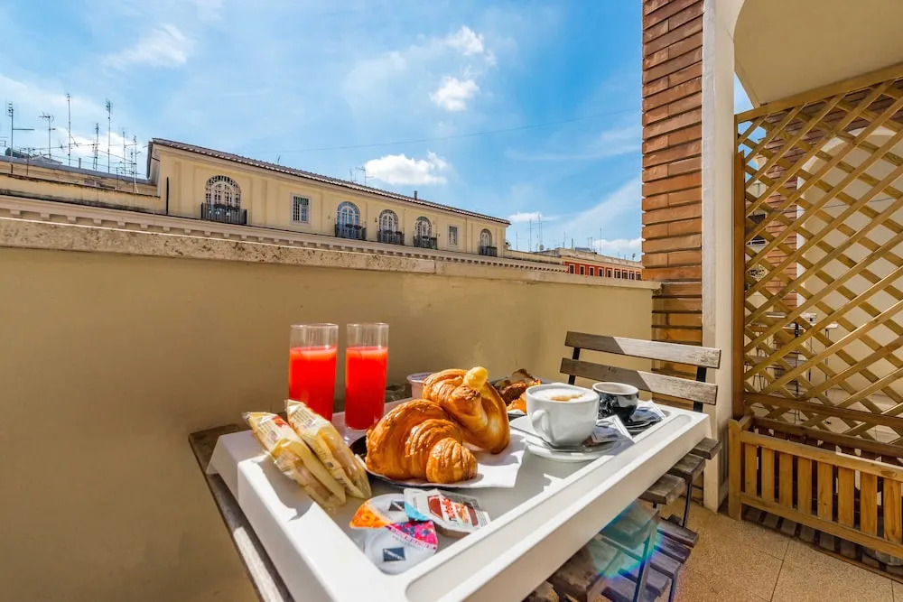 Un Attimo A Roma B&B