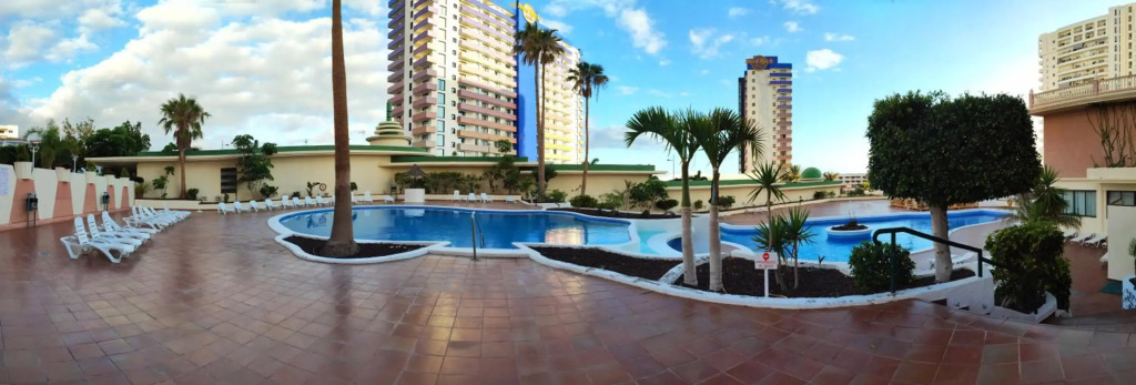 PARADISE BEACH Arcadia III Apartment, with private parking, wifi and sea views