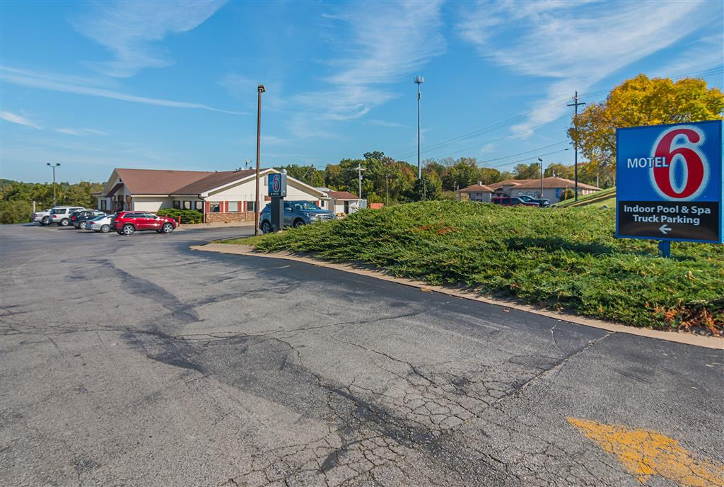 Motel 6-Hannibal, MO