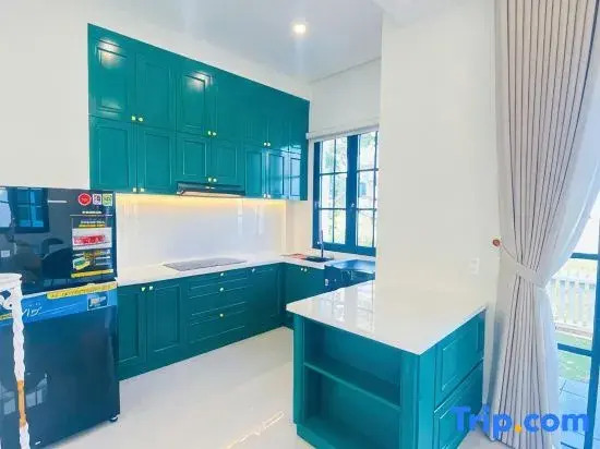 Sunrise Willa 4 Bedrooms