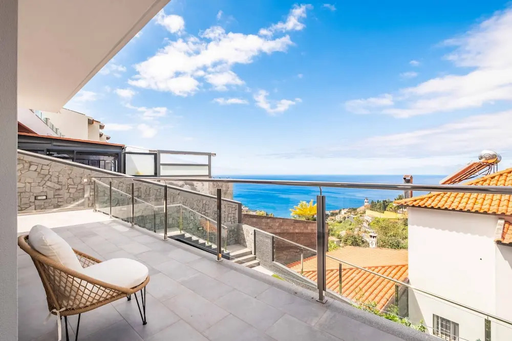 Villa Vellure by Homie