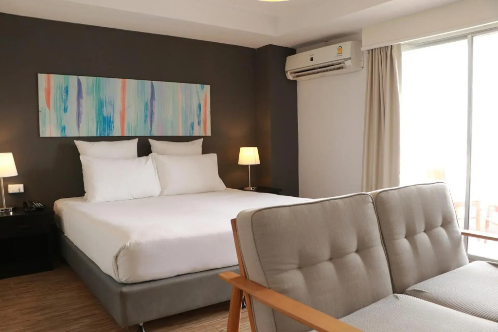 Journeyhub Pattaya Central