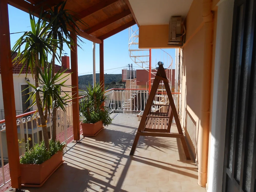 Oasis Complex