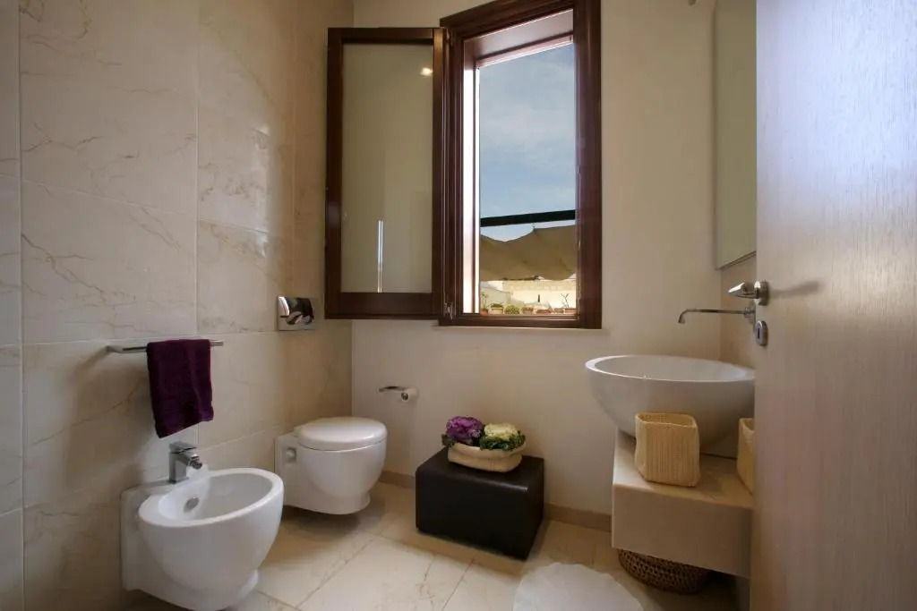 VILLA DELFINI 2-12 Pax