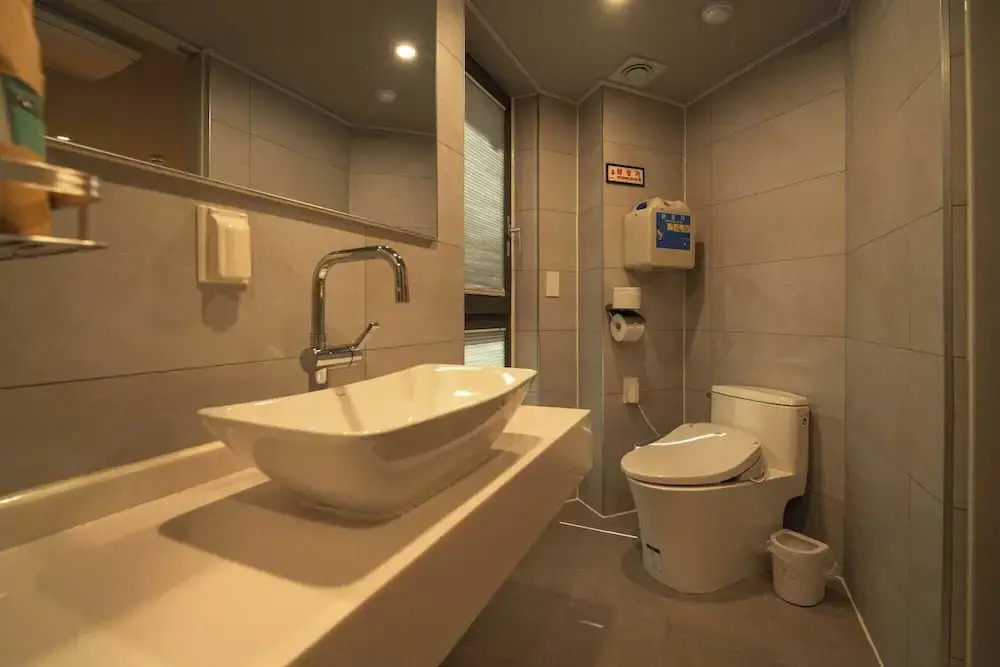 Shinchon Mayven Hotel - Foreign Tourist Tax Return Hotel