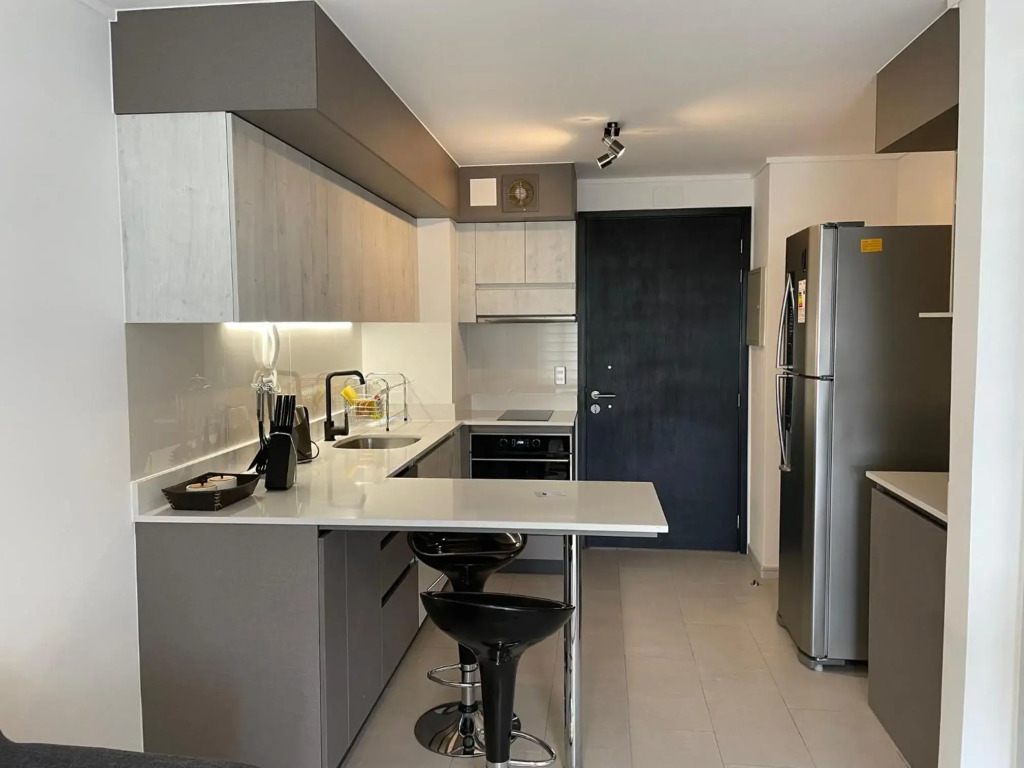 Edificio Curitiba, Apartamento nuevo y céntrico 1B 1D
