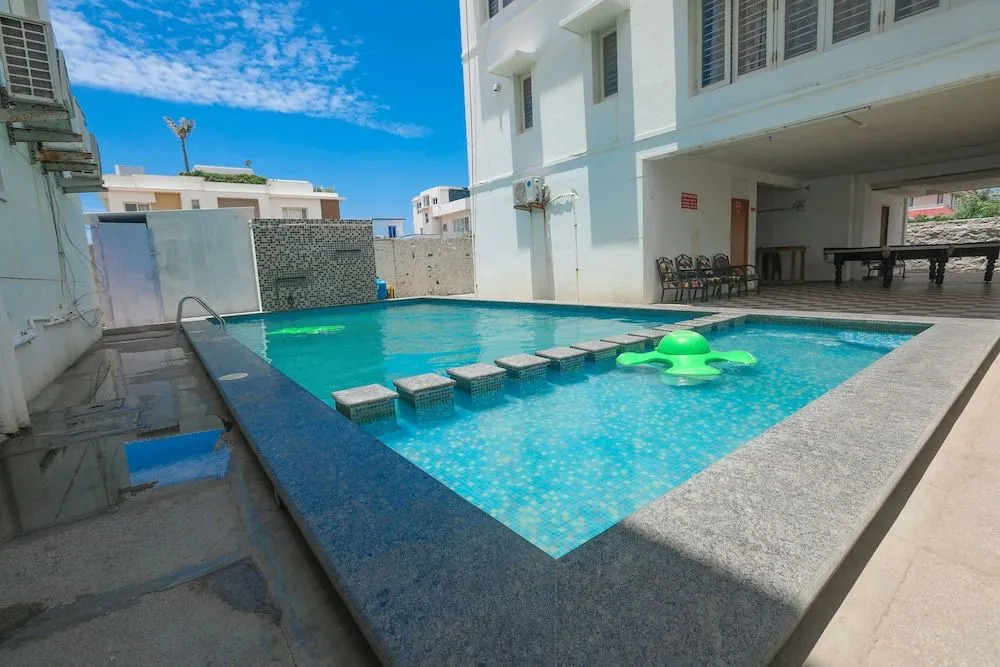 ULO ECR Sea Lounge and Banquets