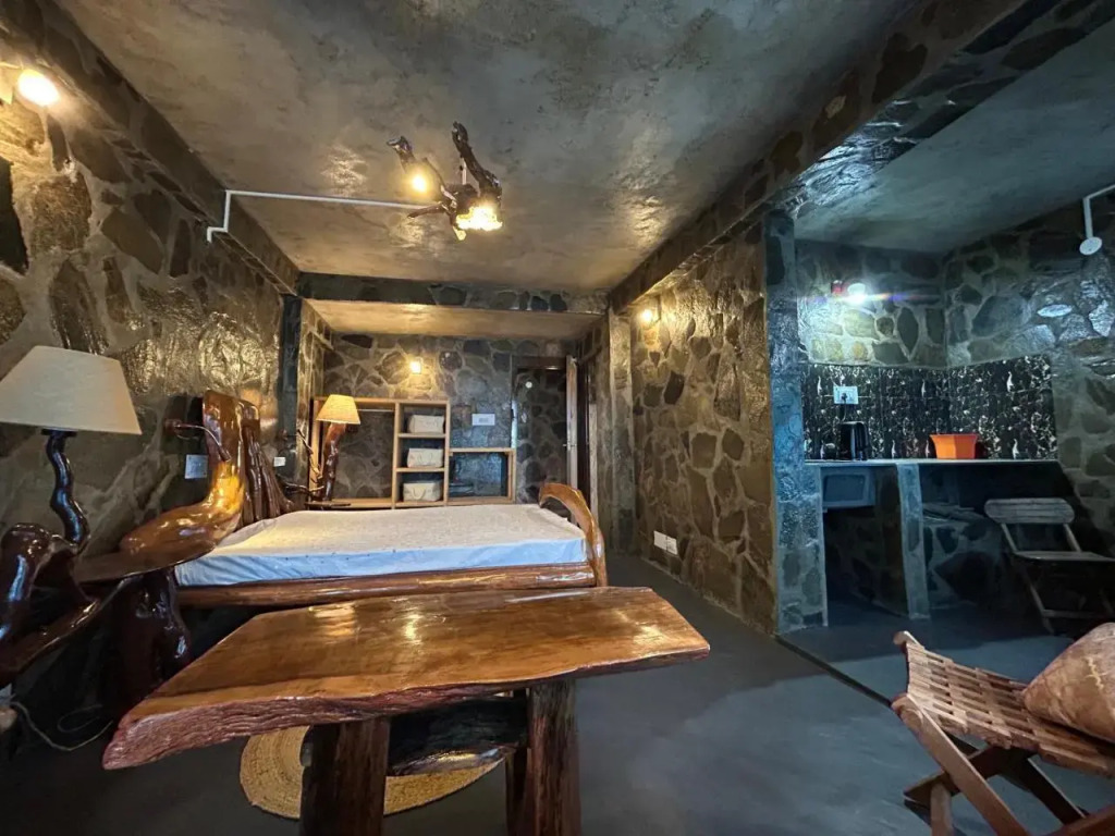 Homestay near Jutogh Church in Shimla