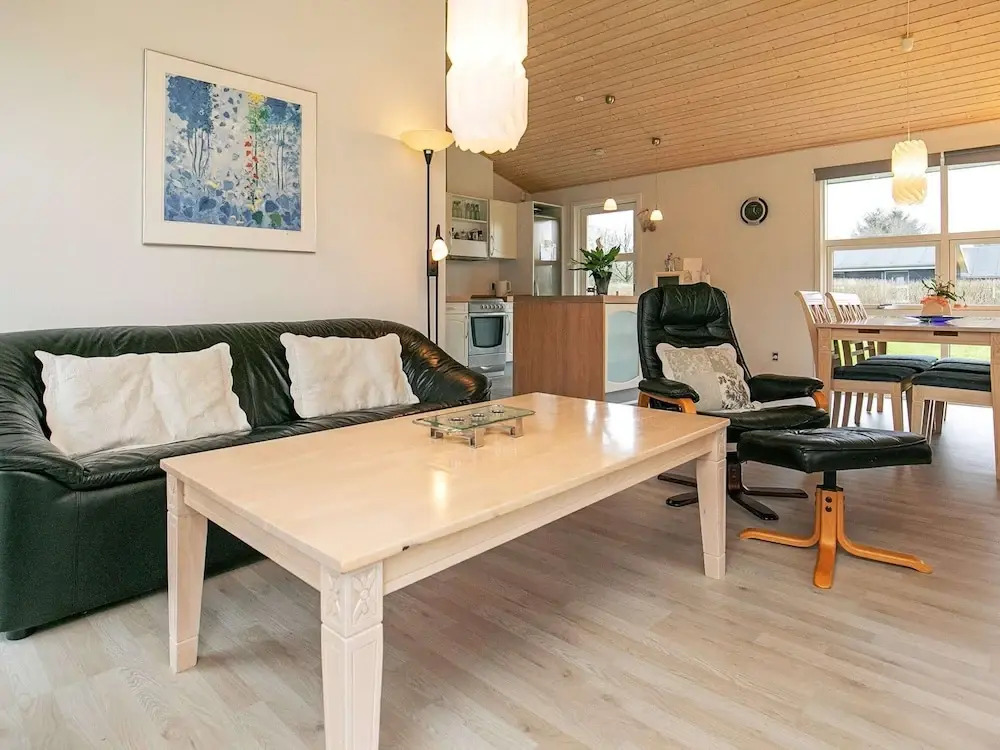 6 Person Holiday Home in Hals
