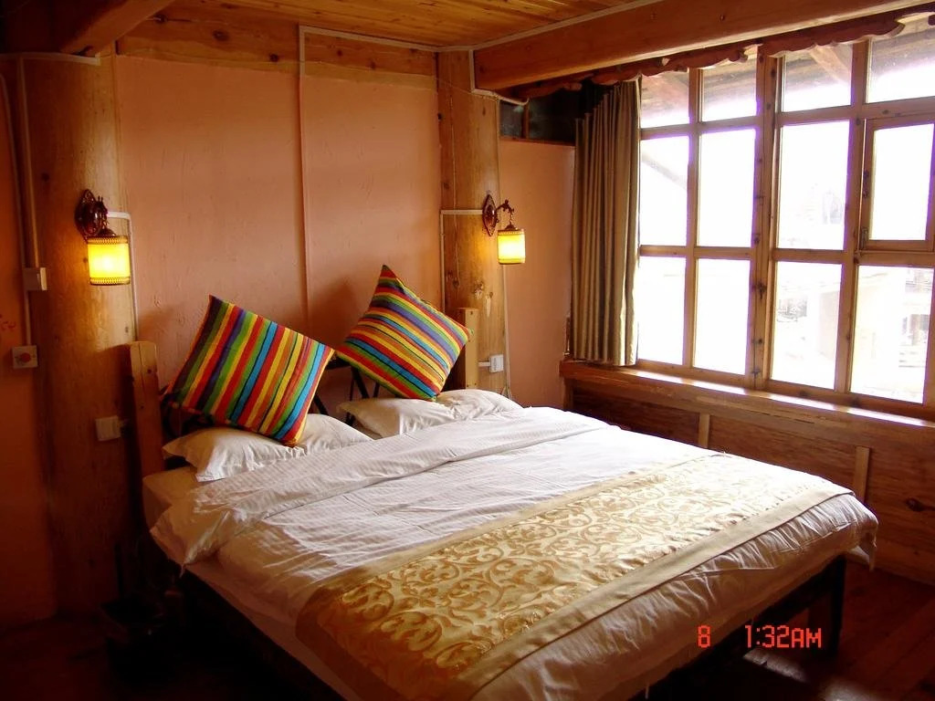 Shangri-La Skyside Inn