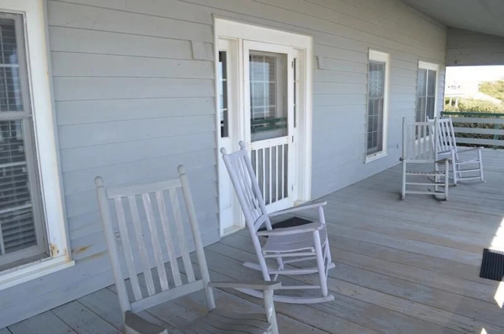 Sea Cliff - 4 Br Home