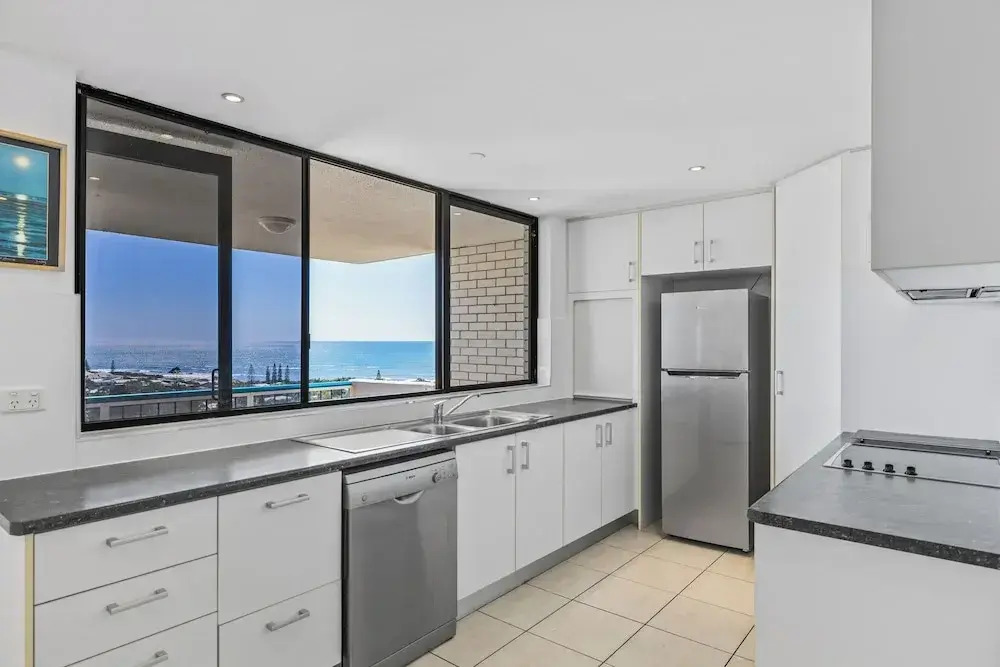 Burgess @ Kings Beach Apartments