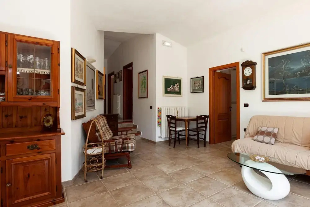 Villa Carmen With Garden And Pool