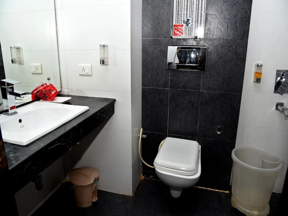 Hotel Landmark - Centre of City Chandigarh