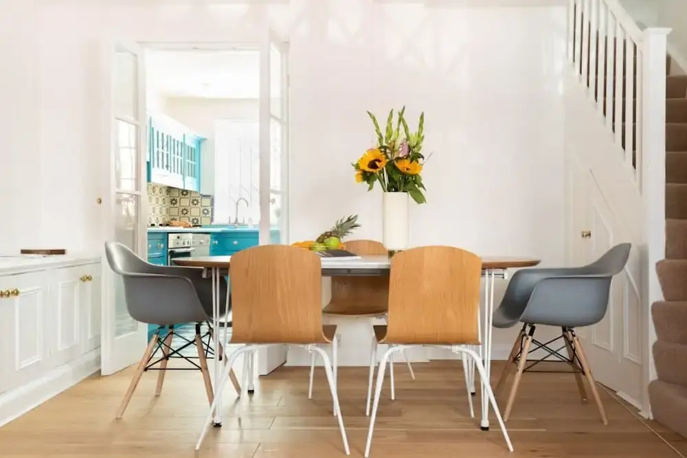 The King's Road Escape - Modern 2bdr Townhouse With Rooftop Terrace