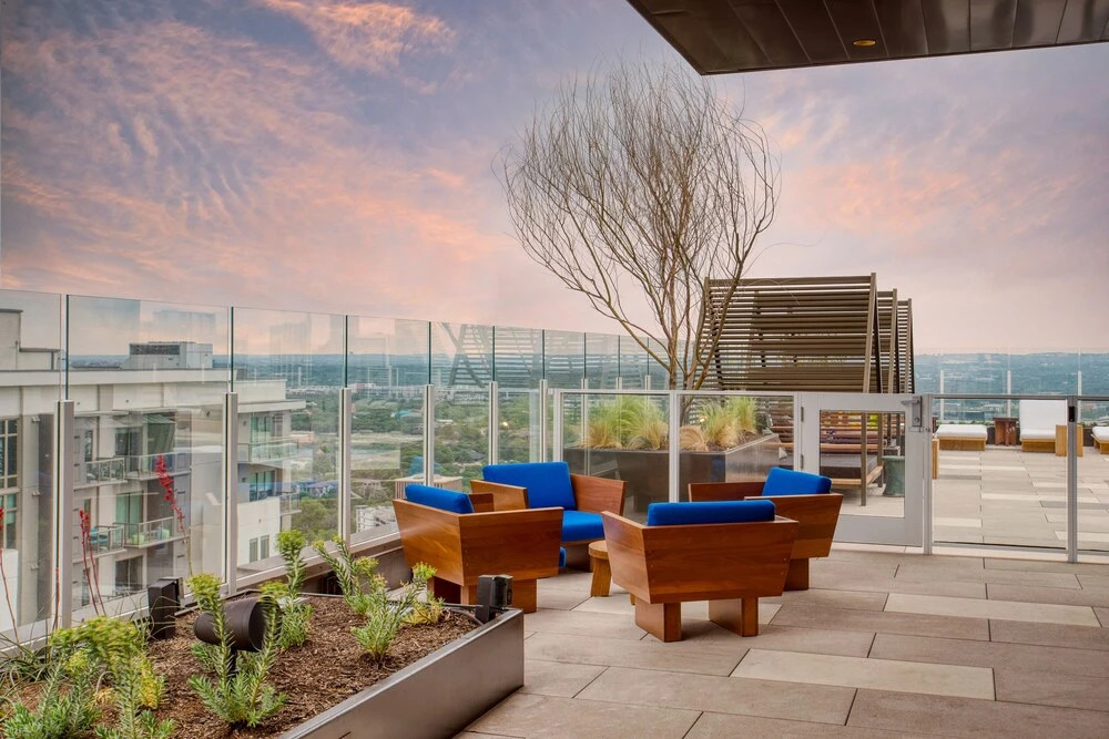 Galaxy - Brand New Condo Room in Austin w Amazing Amenities