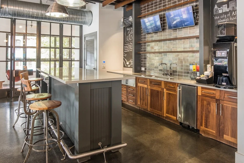 Studio Apt in Old Fourth Ward w/ Pool by Frontdesk