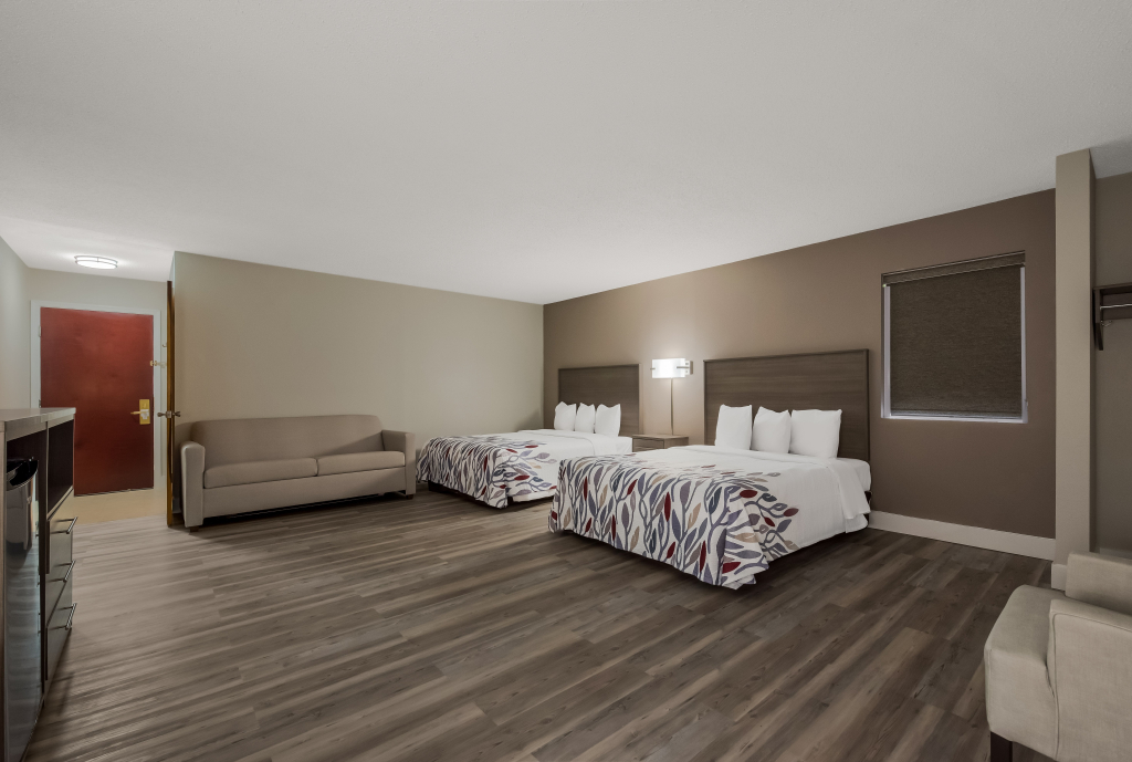 Red Roof Inn & Suites Vineland - Buena