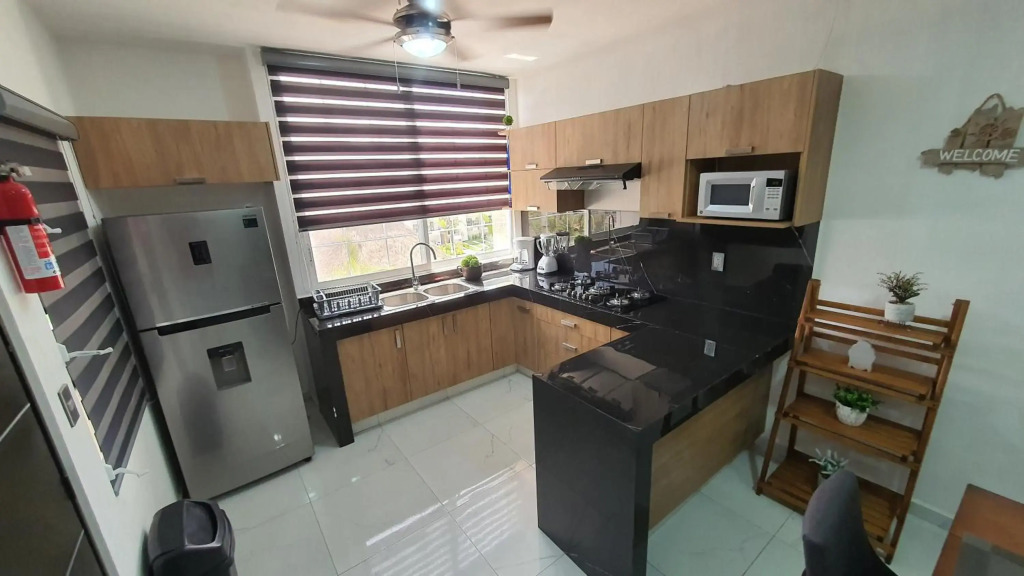 NUEVO ¡Hermoso departamento amueblado con alberca!