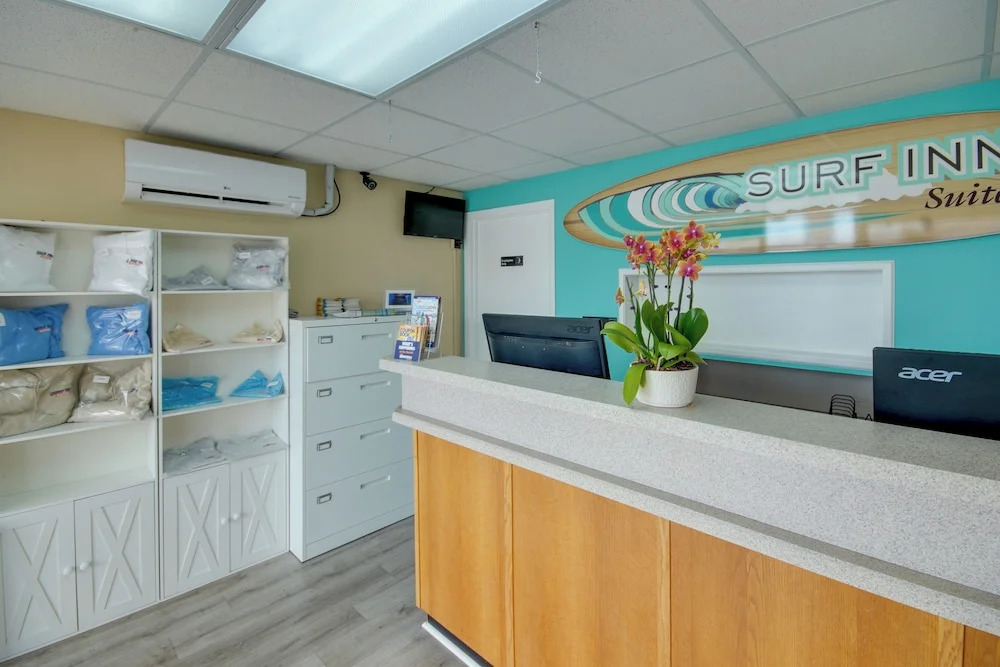 Surf Inn Suites