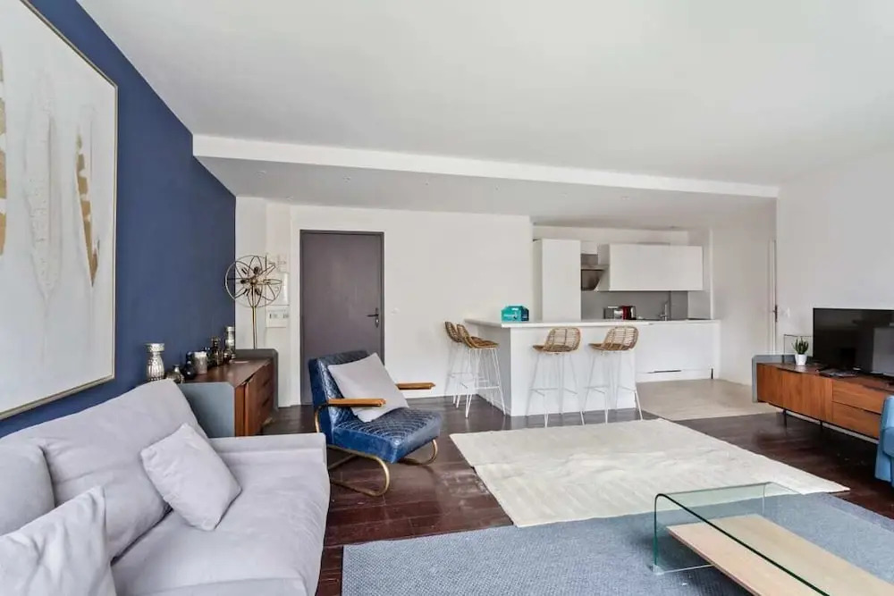 Modern Cosy 1-Bed Apartment Sleeps 6, in Paris