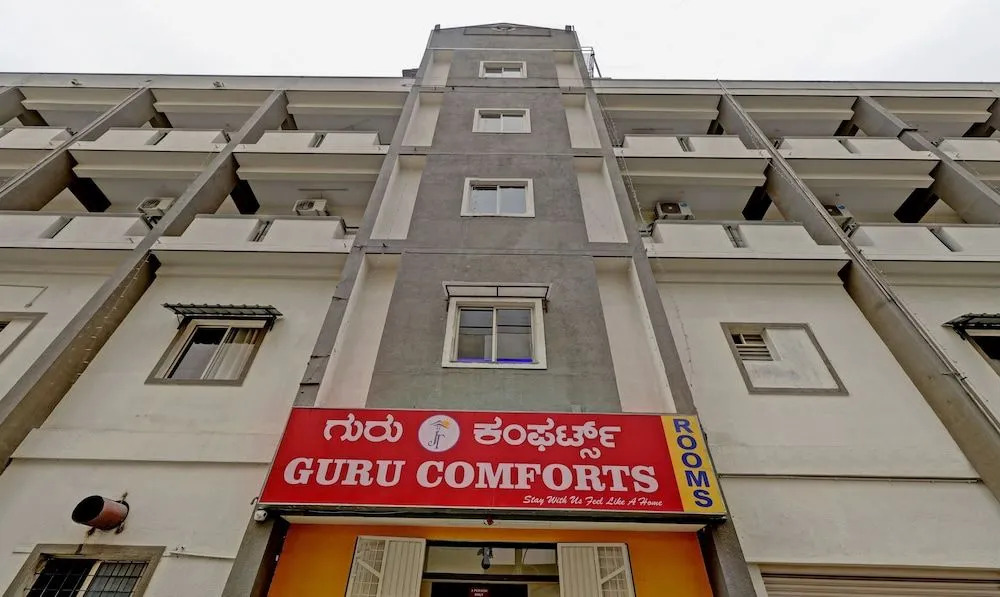 Guru Comfort, 100m from Apollo Hospital