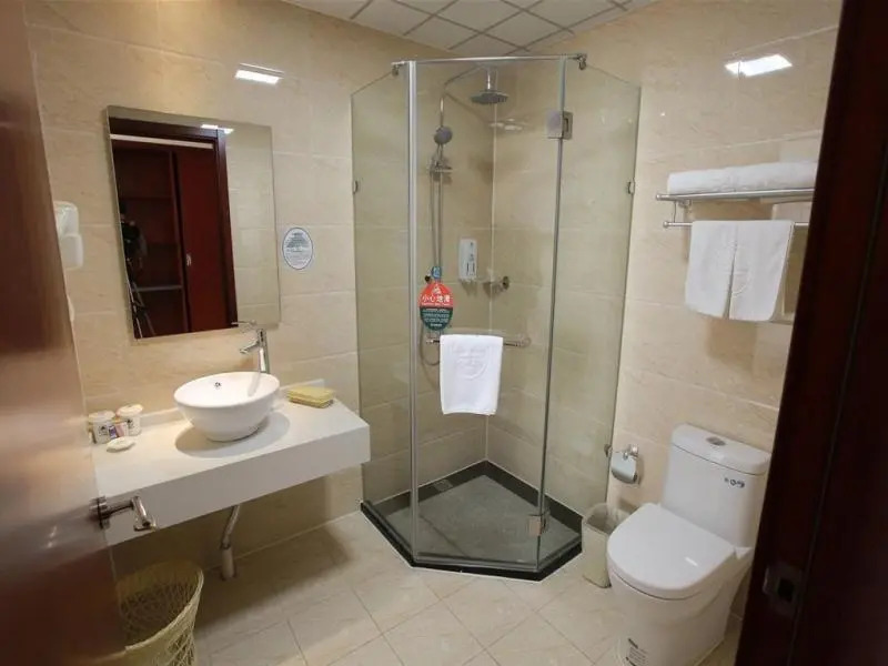 Greentree Inn Liyang East Nanhuan Road High Speed
