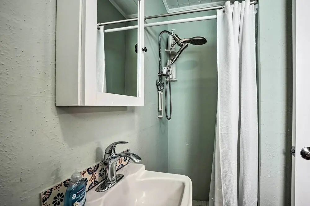 Palm Harbor Vacation Rental, Walk to Crystal Beach
