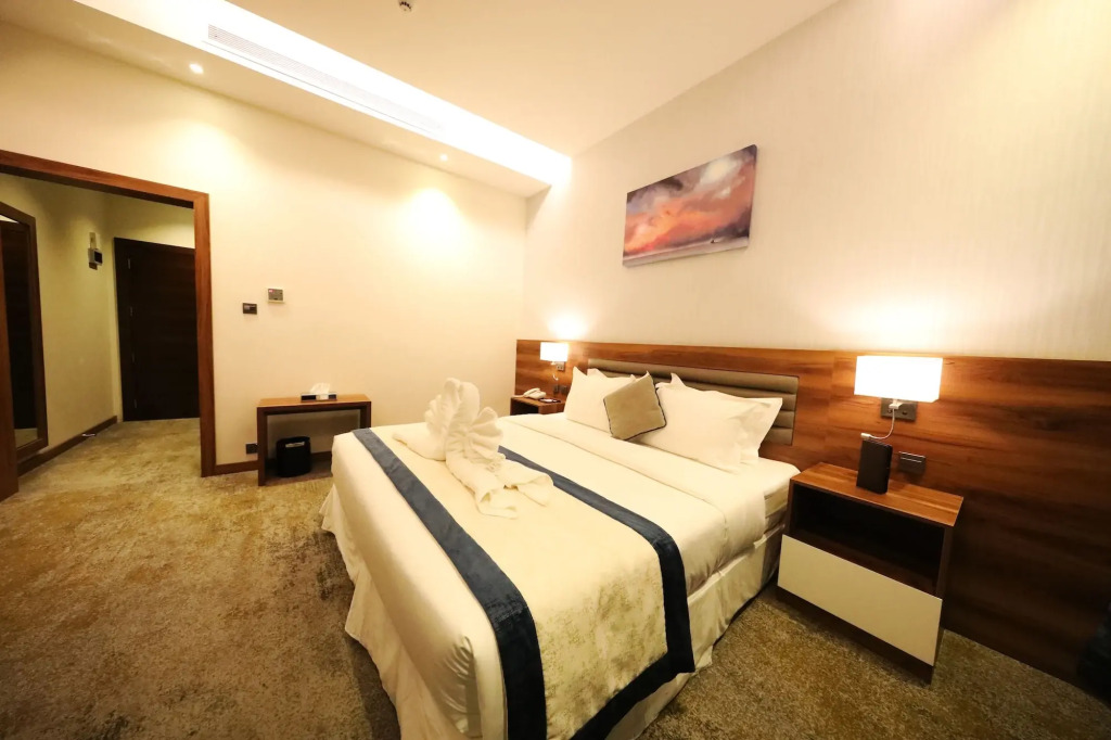 Eva Hotel