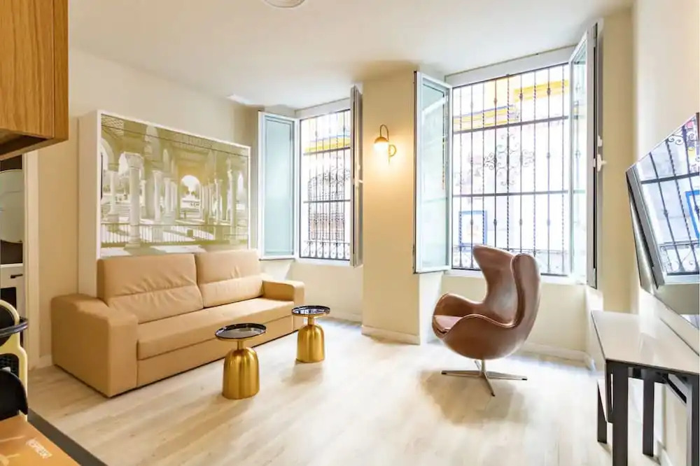 Harinas Central Apartments by Valcambre