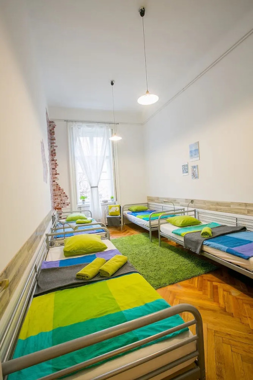 Friends Hostel & Apartments