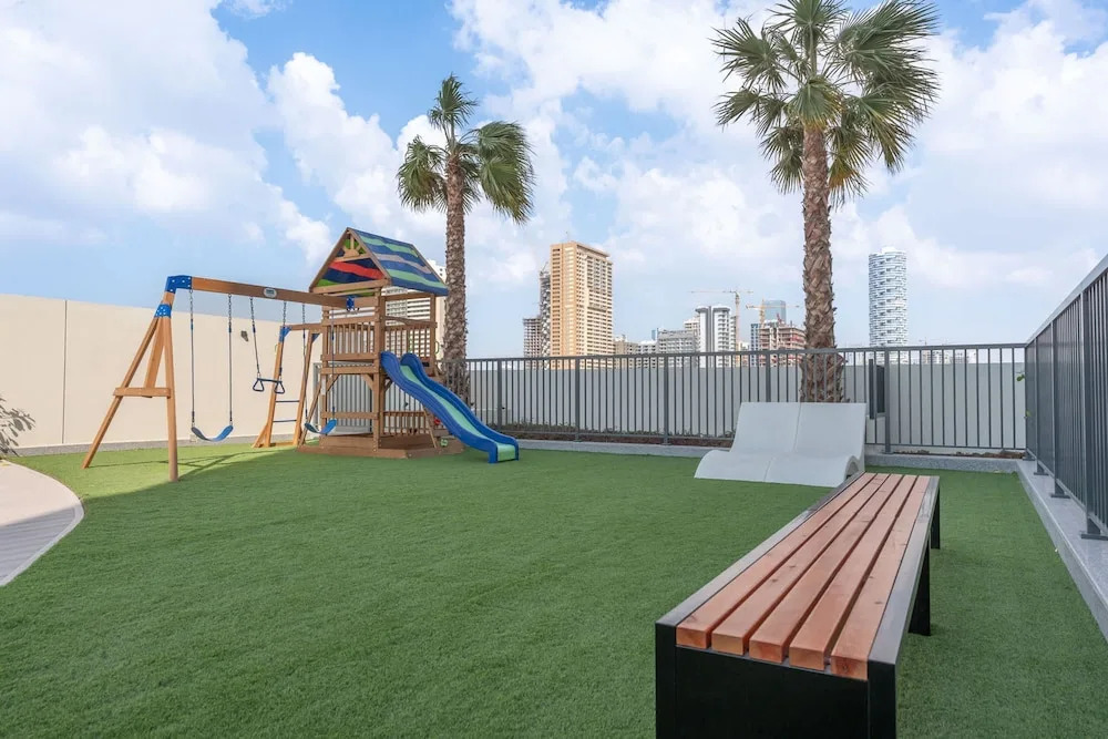 Sleek Studio in Jumeirah Village Triangle