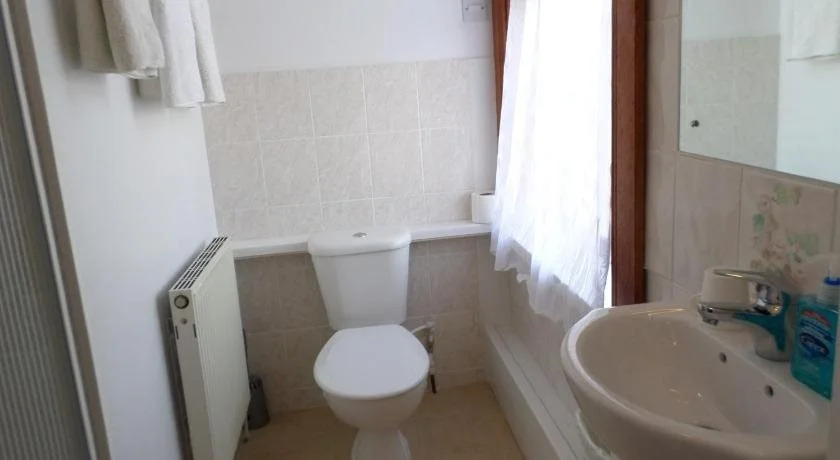 Atini Guest House