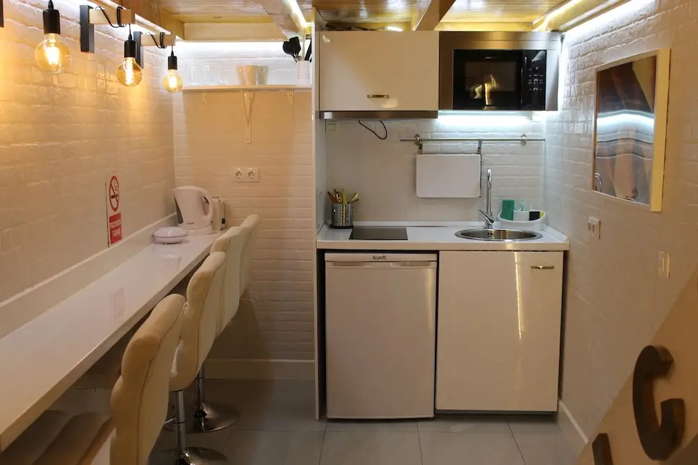 Modern 3 Bedroom in La Latina 10 minutes to Metro