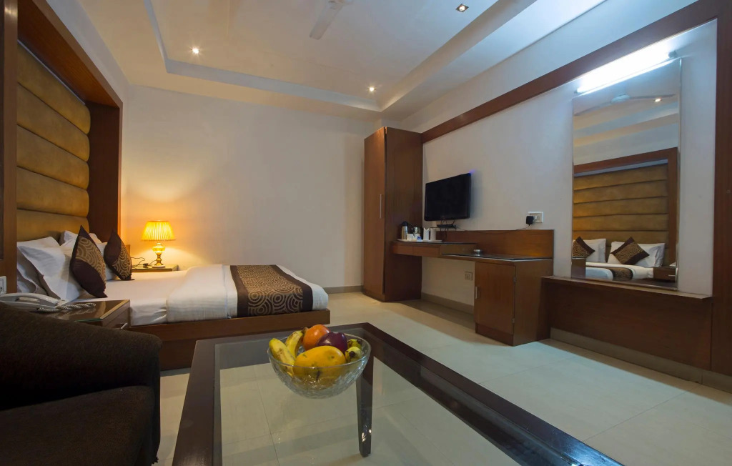 Hotel Krishna - By RCG Hotels Near Connaught Place