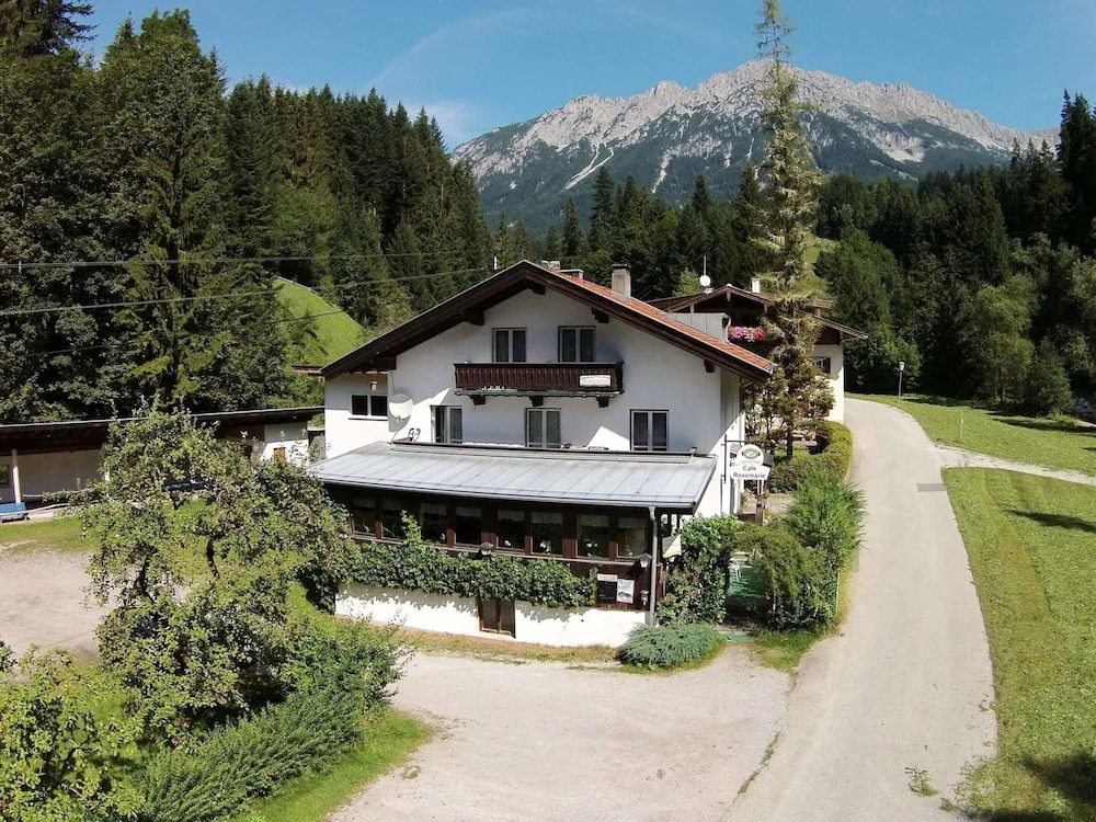 Chalet in Scheffau Near Skiwelt Lift