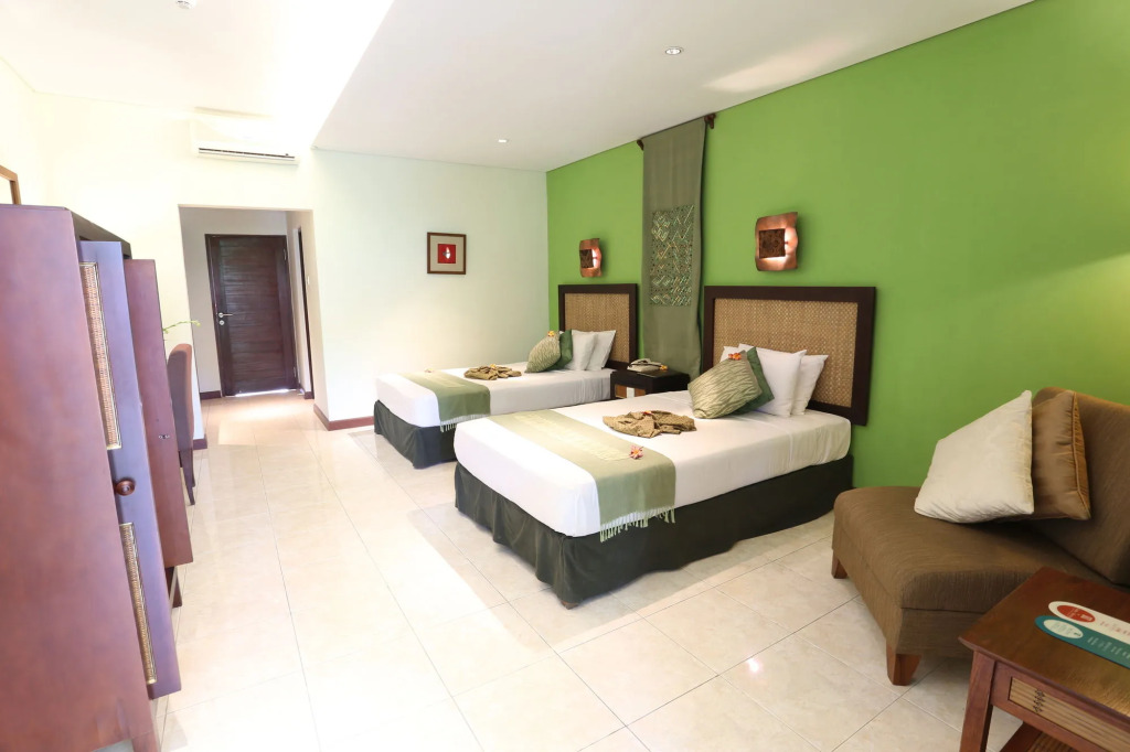 The Cakra Hotel