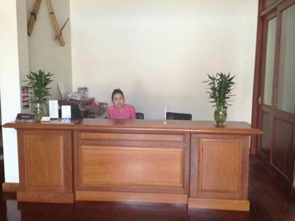 Athena Hotel