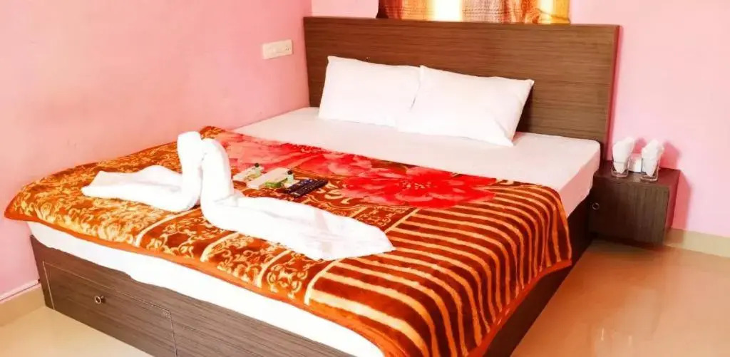 Royal Grandee Hotel