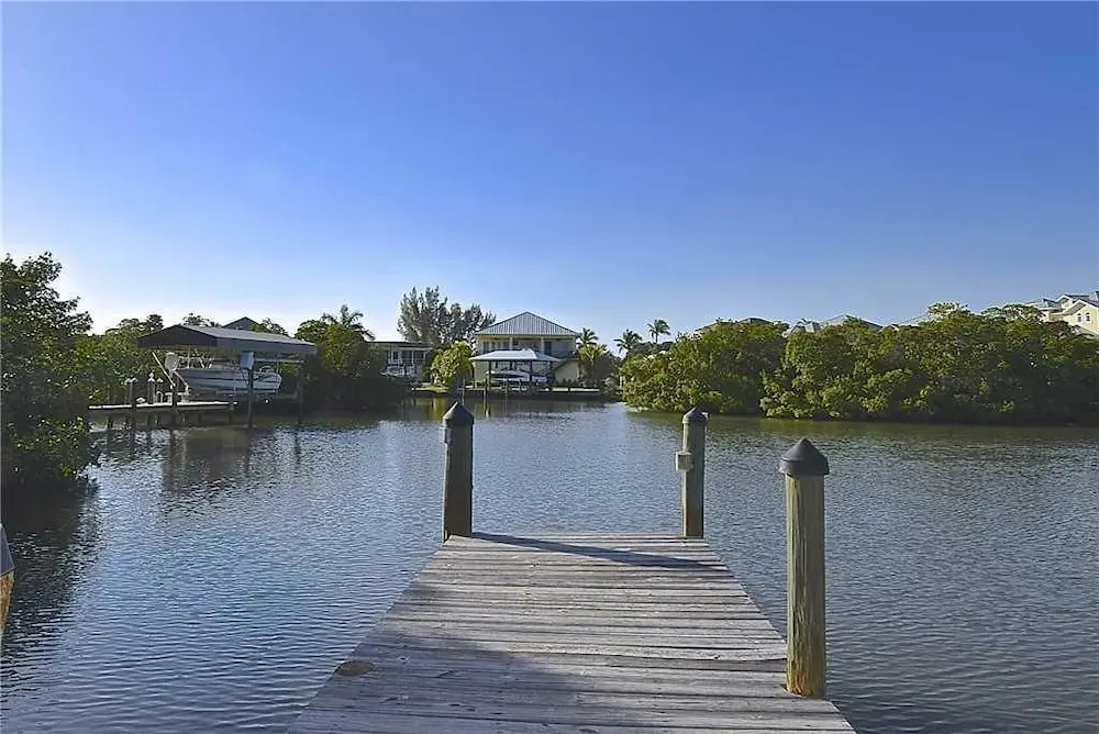 Mystic Dolphin 2 - Two Bedroom Home