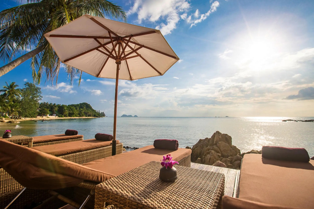 Beyond The Blue Horizon Boutique Bungalows