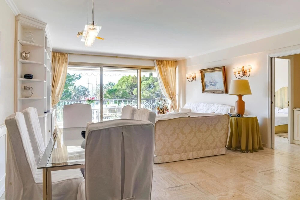 Saint-James Apartment 3