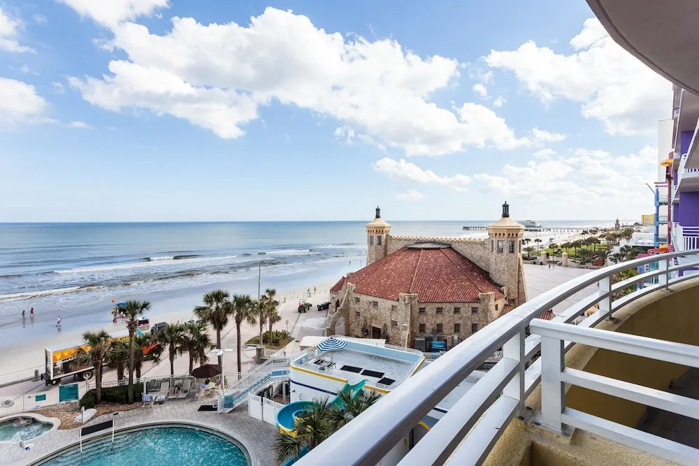 Wyndham Ocean Walk Daytona Beach 2226-1 Two BR Direct Oceanfront