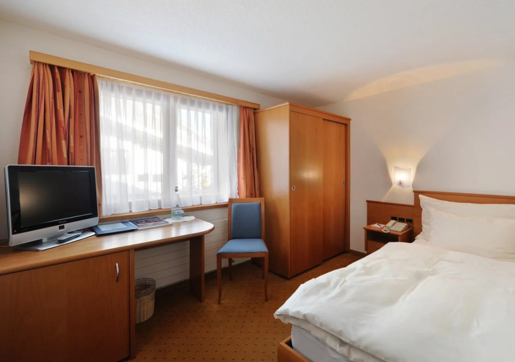 Hotel Tschugge